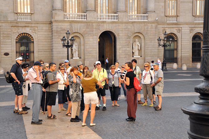 Barcelona: Gothic Quarter Walking Tour - Entering Plaça de Catalunya: where the old city starts breathing