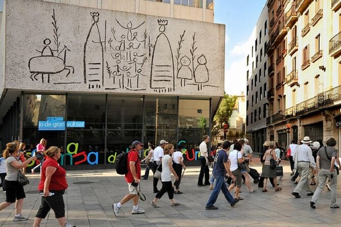 Barcelona: Gothic Quarter Walking Tour - The Jewish Quarter traces: seeing what’s left, not what’s missing