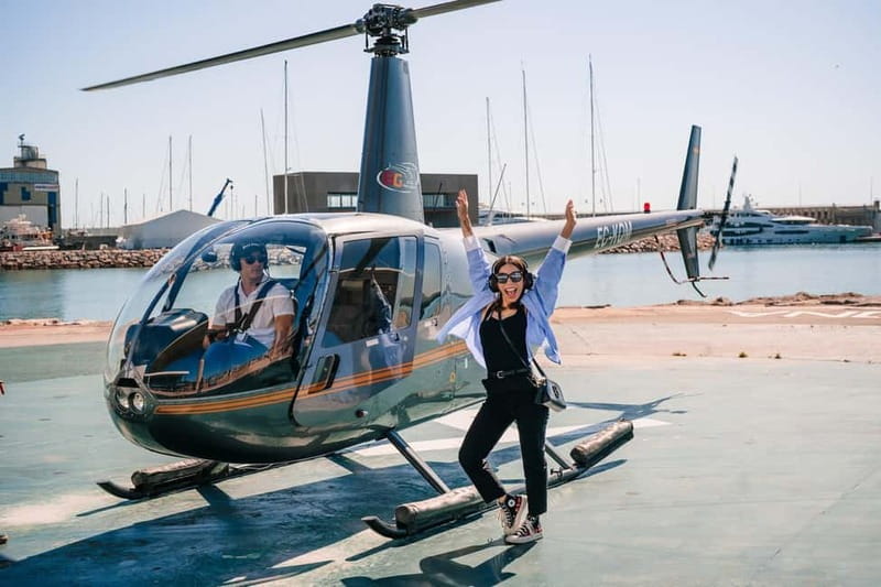 Barcelona: Helicopter Flight, Boat Ride, and Walking Tour - Plaza Catalunya to the Gothic Quarter and Barcelona Cathedral