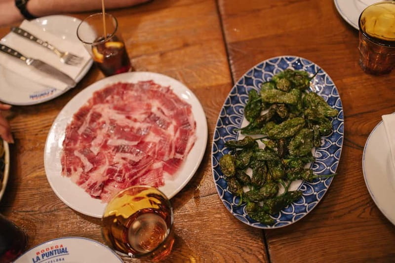 Barcelona: Tapas Food Crawl Walking Tour with Tastings - Walking pace and comfort: 2.5 hours on your feet