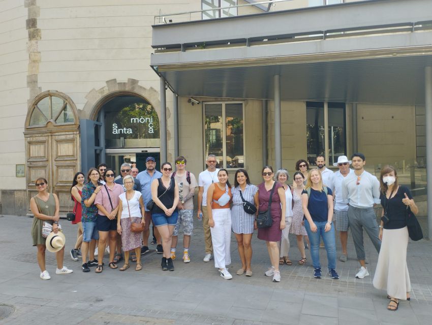 Barcelona: “The Shadow of the Wind” Literary Walking Tour - Why The Shadow of the Wind fits Barcelona so well