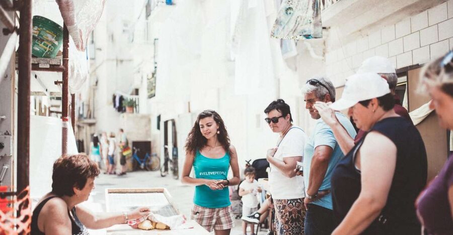 Bari: Guided Walking Tour - Price and value: does $34 really make sense for Bari?