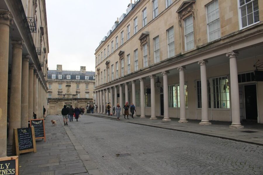 Bath: Bridgerton Filming Locations Walking Tour with Music - Featherington house and the Modiste: when the show’s details matter