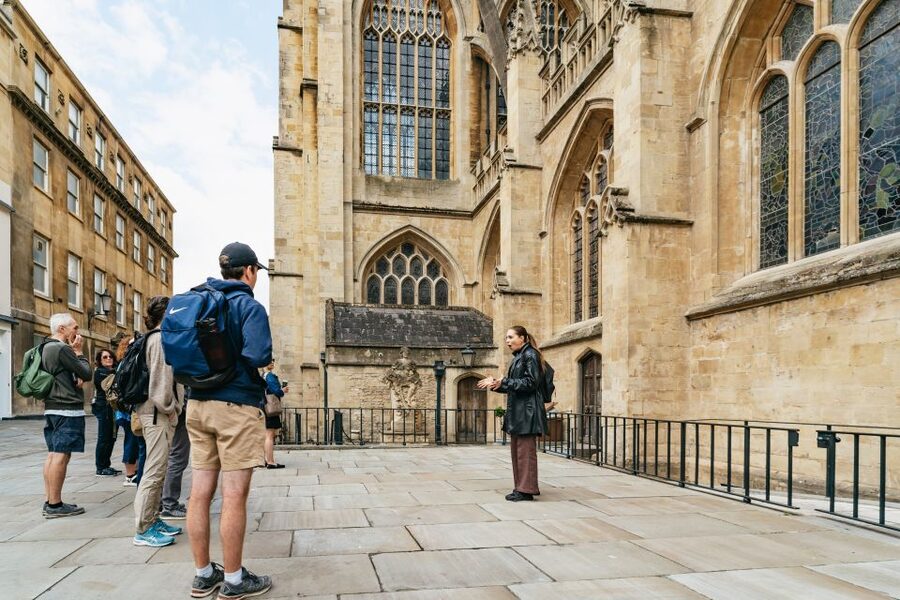 Bath: City Walking Tour with Optional Roman Baths Entry - Pacing, Group Energy, and How to Get the Most From 1.5–2 Hours