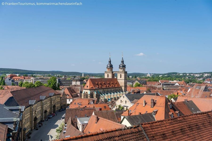 Bayreuth: German City Walking Tour (Tourist Info) - UNESCO outside view: the Margravials Opera House and its meaning