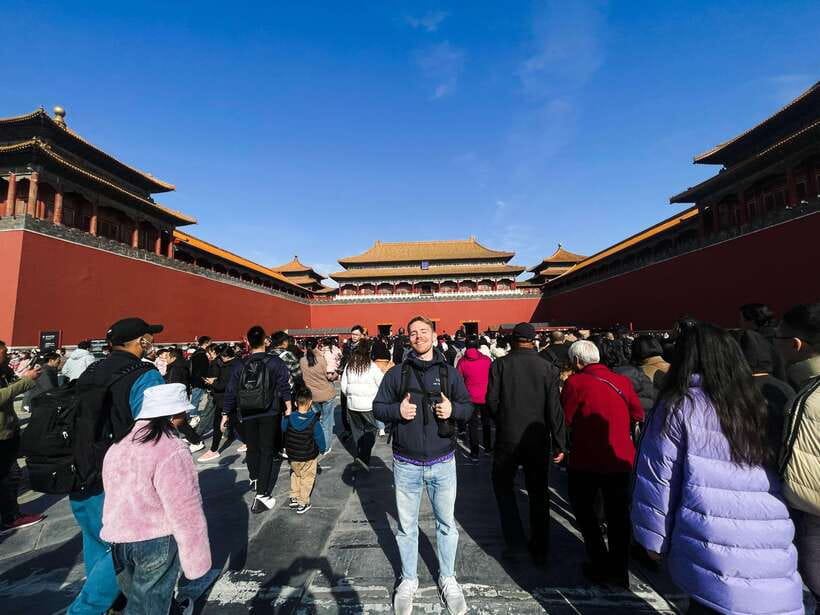Beijing: Forbidden City and Tian’anmen Square Waking Tour - Inside the Forbidden City: how the concubines’ quarters change what you see