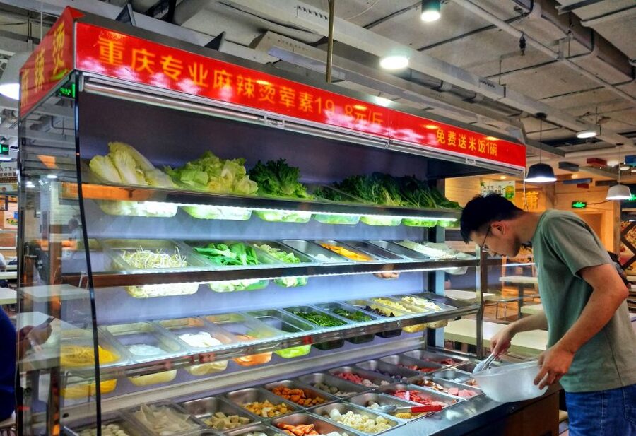 Beijing: Hutong Culinary Walking Tour with 15+ Tastings - Malatang and Baijiu: The Bold-Flavor Threshold