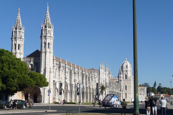 Belem and Jeronimos Monastery Guided Small Group Walking Tour - Group size and pace: what “small group” really feels like here