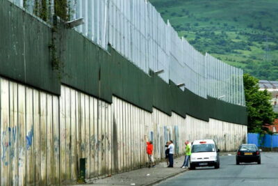 Belfast: Political Conflict 3-Hour Walking Tour - Peace Walls and murals: the street as a record of politics