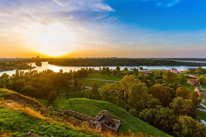 Belgrade: 3-Hour Small Group Walking Tour - St. Michael’s Cathedral, Princess Ljubica, and Question Mark Tavern