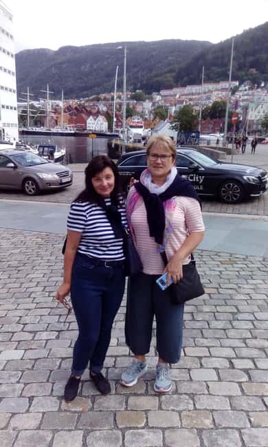 Bergen: Private Walking Tour with a Local - From city to views: timing funicular rides, Ulriken, and walking segments