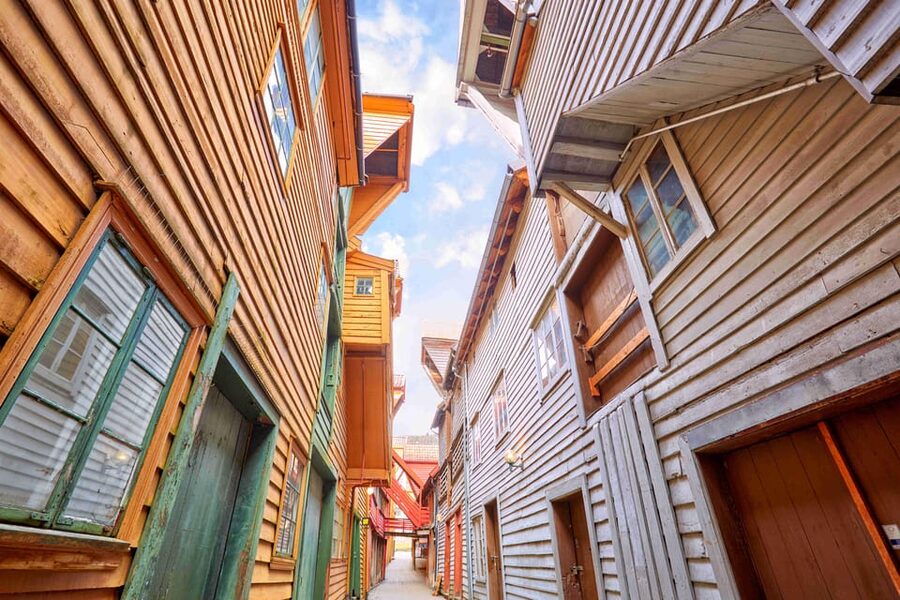 Bergen: Sightseeing Walking Tour with Ferry Ride - Bryggen (Hanseatic Enclave): where the city’s long memory is written