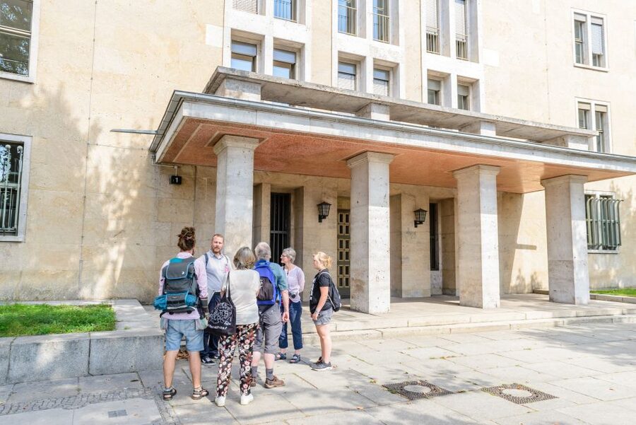 Berlin: 2.5-Hour Walking Tour through Kreuzberg 61 - Bergmannstraße: where multicultural life meets easy wandering