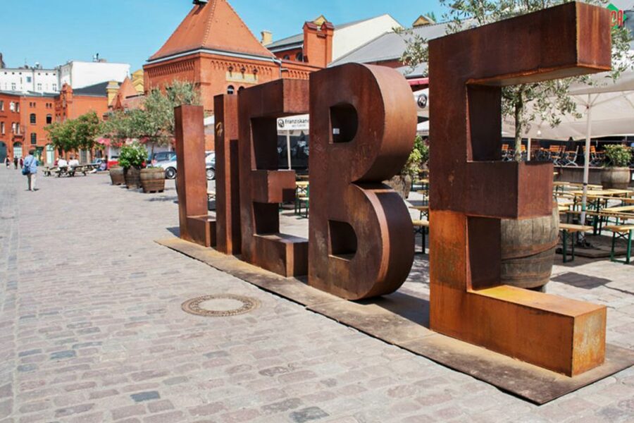 Berlin: Alternative Berlin Walking Tour - Key highlights you’ll remember