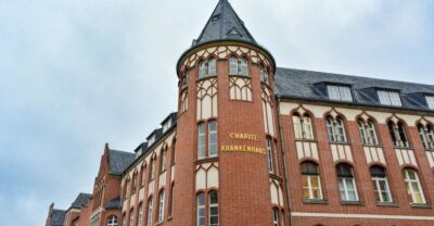Berlin: Charité Hospital Walking Tour of Medical History - The 1710 plague house origin and the medicine people feared