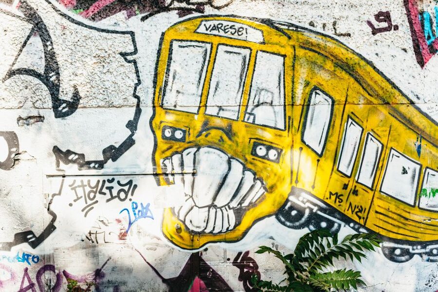 Berlin: City Street Art Guided Walking Tour - East and West Berlin Murals: Reading Political Layers in Plain Sight