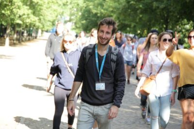 Berlin: Discover Berlin Walking Tour - Brandenburg Gate and Checkpoint Charlie: Two Icons, One Cold War Mindset