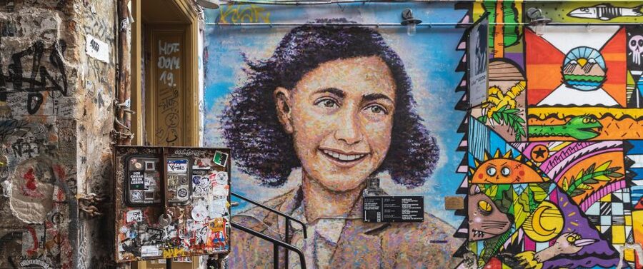 Berlin: Hidden Backyards Guided Walking Tour - Price, Language, and What to Bring for 2 Hours