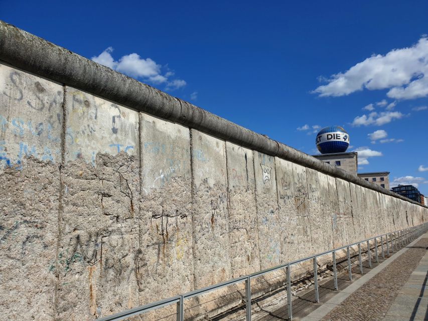 Berlin Historical Highlights Walking Tour - Starting at Potsdamer Platz: Berlin’s “reunited” beginning point