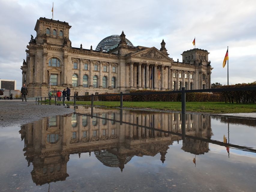 Berlin Historical Highlights Walking Tour - Bebelplatz, Museum Island, and Humboldt Forum: culture after the break
