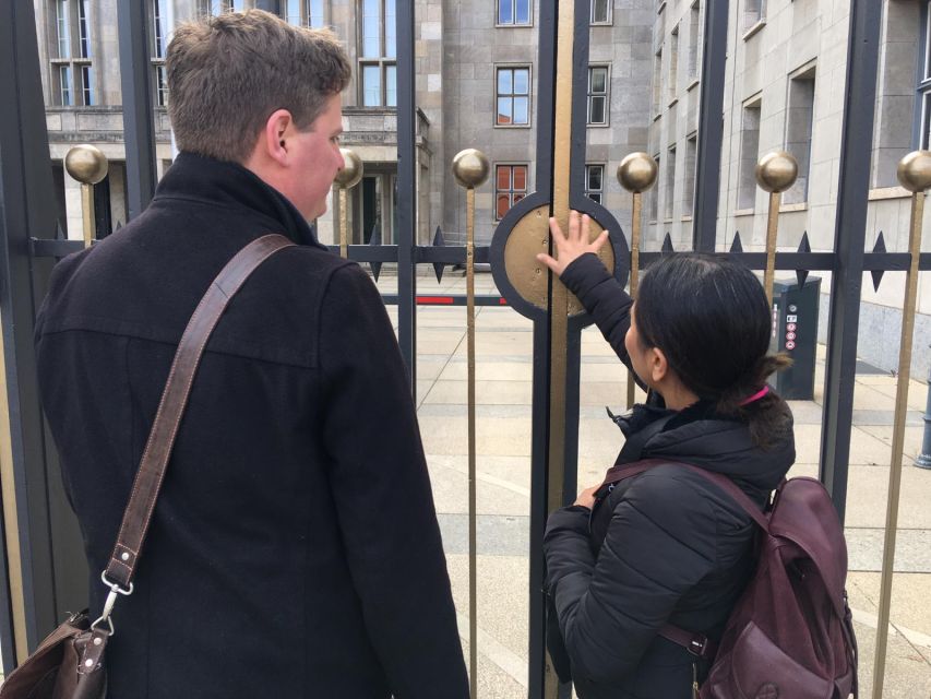 Berlin: Hitler's Berlin The Rise & Fall Guided Walking Tour - The Holocaust Memorial: a guided pause that turns into understanding