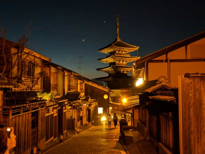 Best of Kyoto: Gion, Geisha, Pagodas & Cobblestones - Two Meeting Points: Yasaka Side or the Gion Area