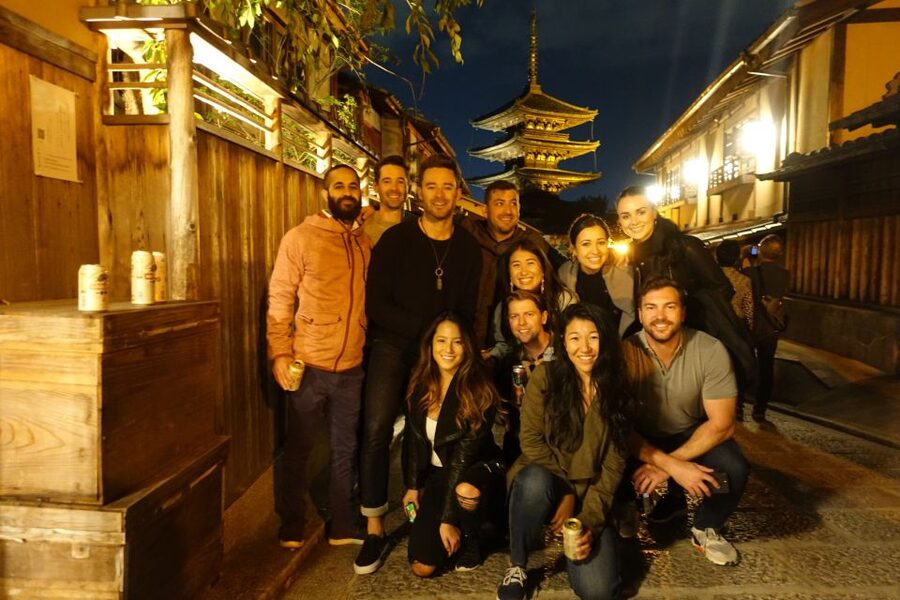 Best of Kyoto: Gion, Geisha, Pagodas & Cobblestones - Yasaka Shrine: Start With a Shinto Anchor