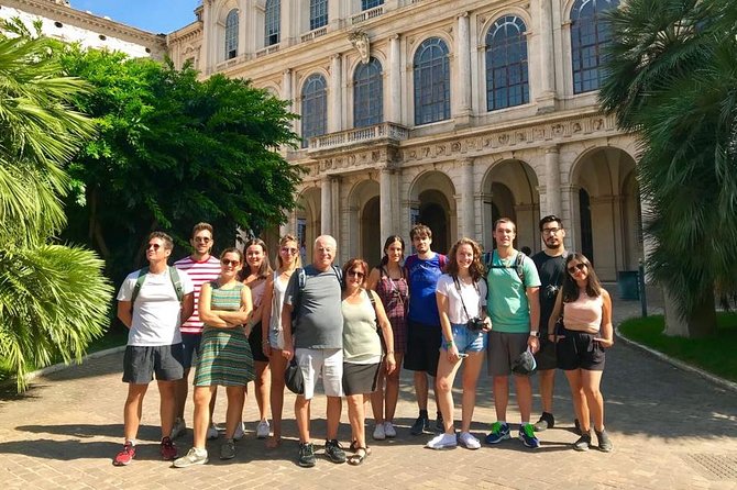 Best of Rome Walking Tour including Trevi Fountain - Piazza Barberini Start: A Clean Meeting Point That Can Still Get Messy