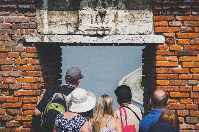 Best of Verona Highlights Walking Tour with Arena - Piazza delle Erbe: Roman Forum Energy, Then Scaligeri Style