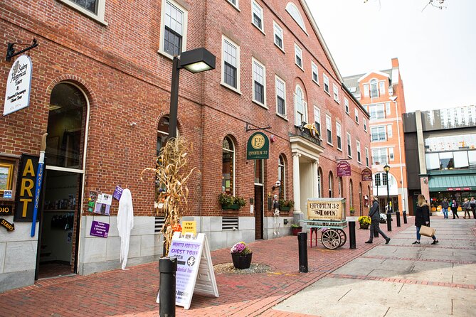 Best Salem Witch Trials Historical Walking Tour - Rockafellas and the First Church: the place where Salem’s power gathered