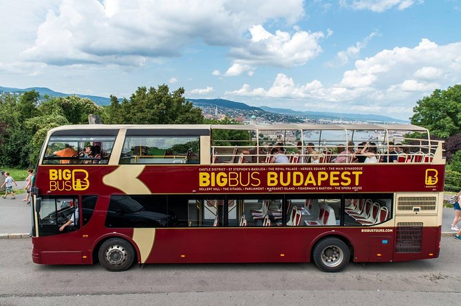 Big Bus Budapest Hop-On Hop-Off Bus and Walking Tour - Comfort and audio: where the experience can go from smooth to frustrating