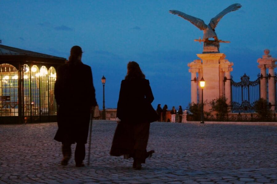 BloodThirsty Hungary: Walking tour & Dark Historical Stories - The dark stories: what you’ll hear (and how it’s delivered)