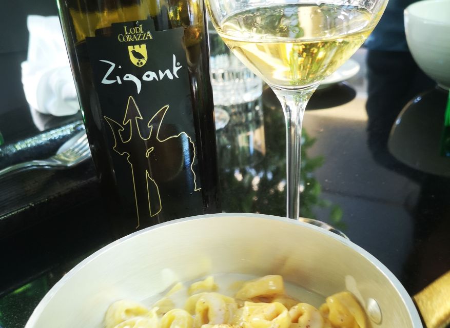 Bologna: City Center Guided Wine Walking Tour - Why Bologna’s wine tour works best as a walk
