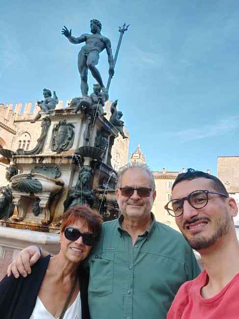 Bologna: Private Walking Tour with a Local - Why This Private Bologna Walk Feels Like Spending Time With a Friend