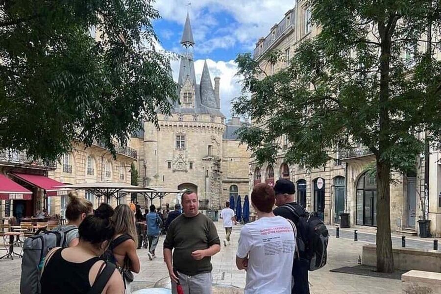 Bordeaux: City Highlights Guided Walking Tour - Key highlights that make this tour worth your time