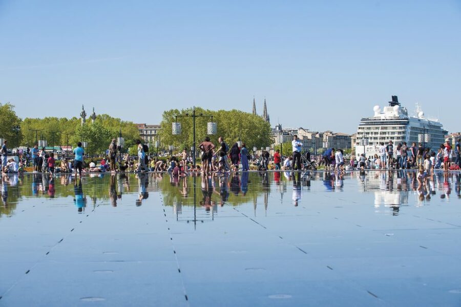 Bordeaux: Guided Walking Tour - From neo-classical avenues to the Grand Théâtre