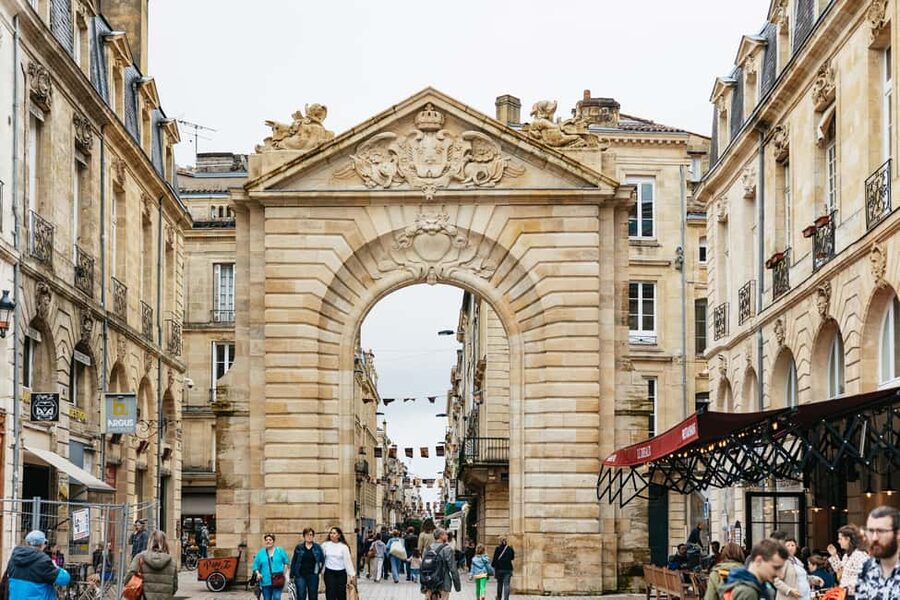 Bordeaux: Mystery and Myths Walking Tour - Where to place it in your Bordeaux day