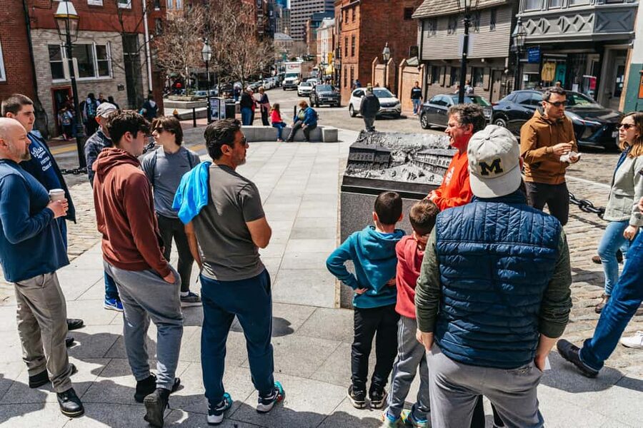 Boston: North End Pizza Walking Tour with 3 Slices & Cannoli - Charlestown Navy Yard views and the USS Constitution moment