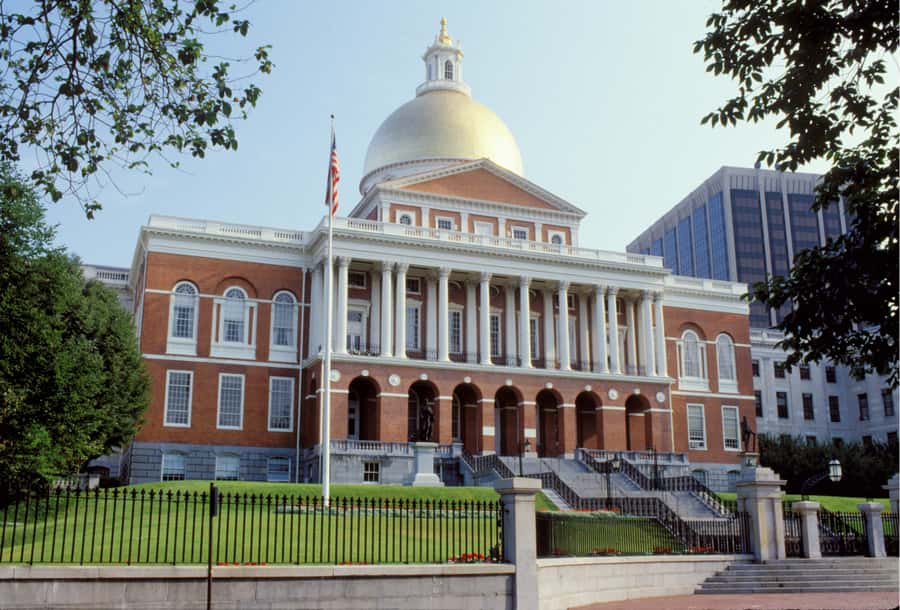 Boston: Official Freedom Trail® Walking Tour - Walking the Freedom Trail’s red line the practical way