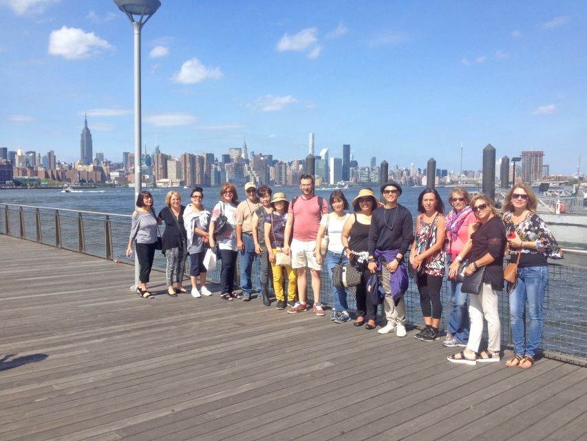 Brooklyn: 2-Hour Best of Brooklyn Walking Tour -Williamsburg - The gentrification conversation: useful, not preachy