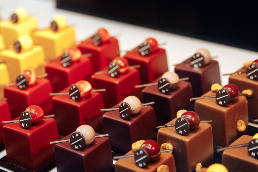 Brussels: Chocolate Workshop and Guided Walking Tour - 10 Tastings Across Brussels: How to Compare Chocolate Like a Local