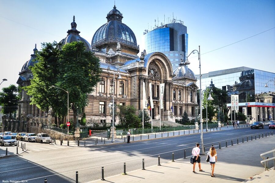 Bucharest: City Highlights Guided Walking Tour - Old Town Foundations: Old Princely Court, Manuc’s Inn, and Stravopoleos Church