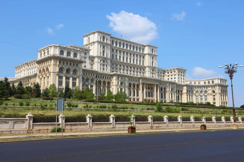 Bucharest: Communism and History Guided City Walking Tour - Moved Buildings and Surviving Beauty: Antim Monastery’s Story