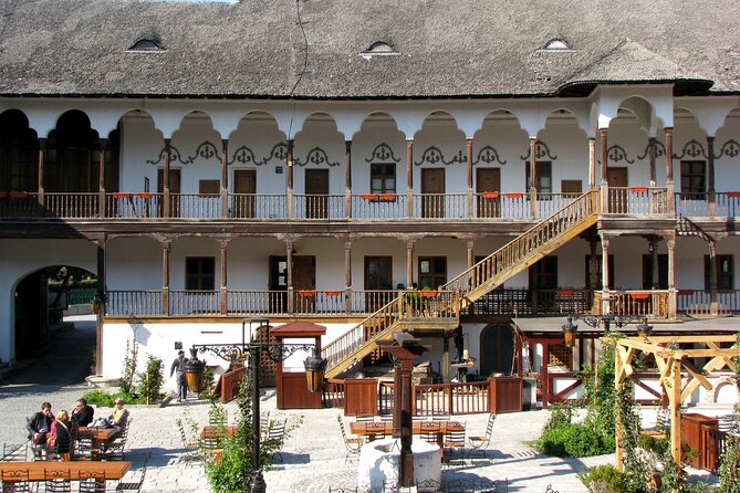 Bucharest Highlights Walking Tour - Hanul lui Manuc: Bucharest’s Oldest-Feeling Opening Stop