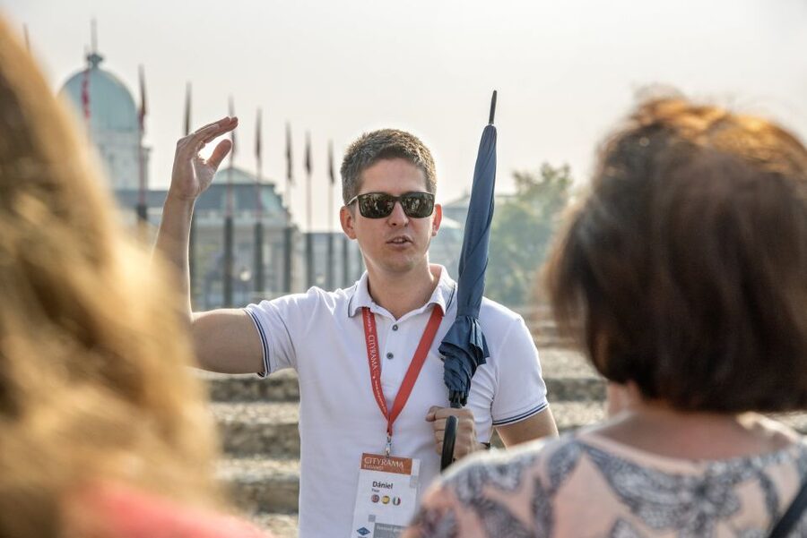 Budapest: Buda Walking Tour - Price and value: $16 for 2 hours in a top district