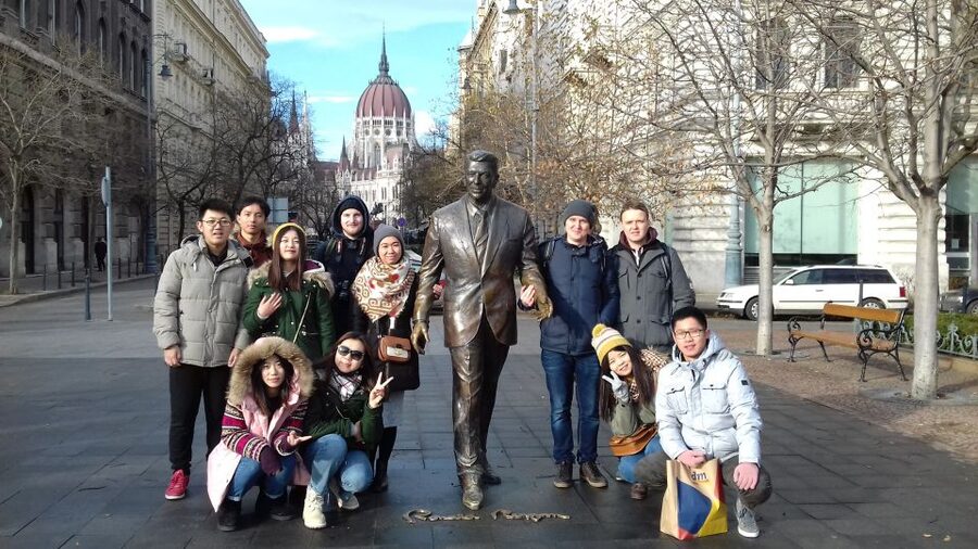 Budapest: City Center Walking Tour - Price and what you actually get for about $14