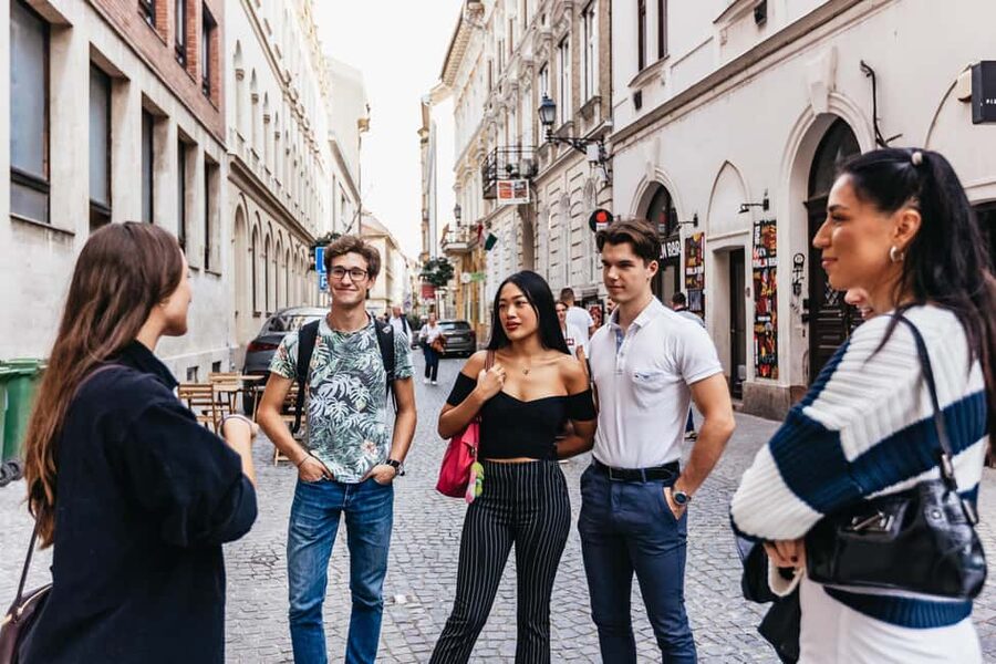 Budapest Food Walking Tour: Eat, Sip & Explore Like a Local - Sit-Down Hungarian Classics: Nokedli Dumplings and Flódni