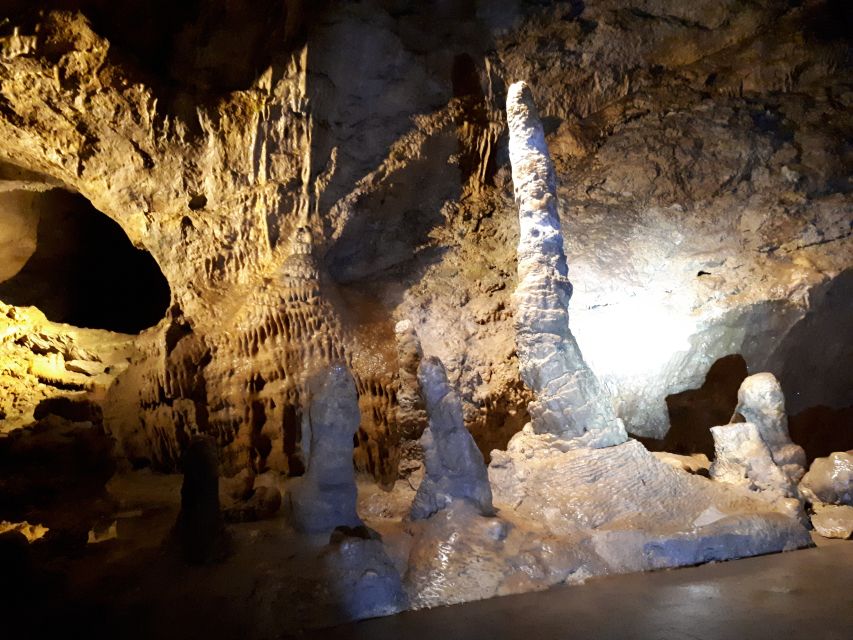 Budapest: Semlő-hegyi & Pál-völgyi Caves Guided Walking Tour - Price and value: is $52 a good deal for this cave day?