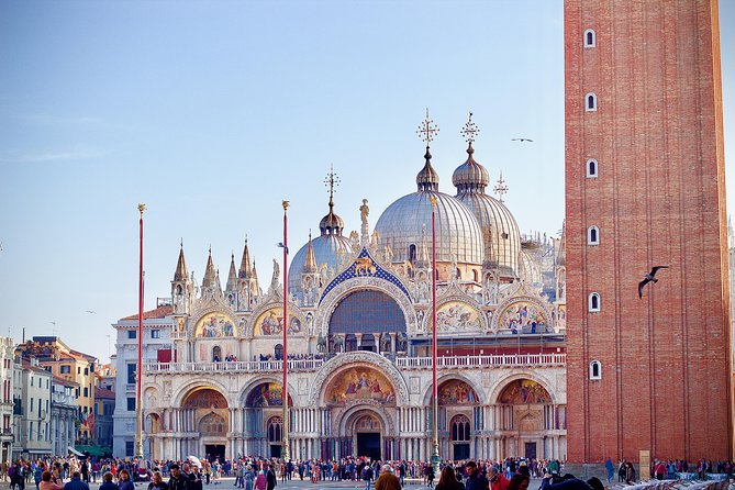 Byzantine Venice Walking Tour & Saint Mark's Basilica - Headsets, crowding, and pace: the real-world logistics inside