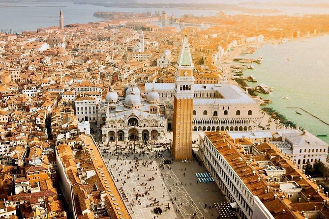 Byzantine Venice Walking Tour & Saint Mark's Basilica - The walk outside: from Piazza San Marco to Castello’s calli